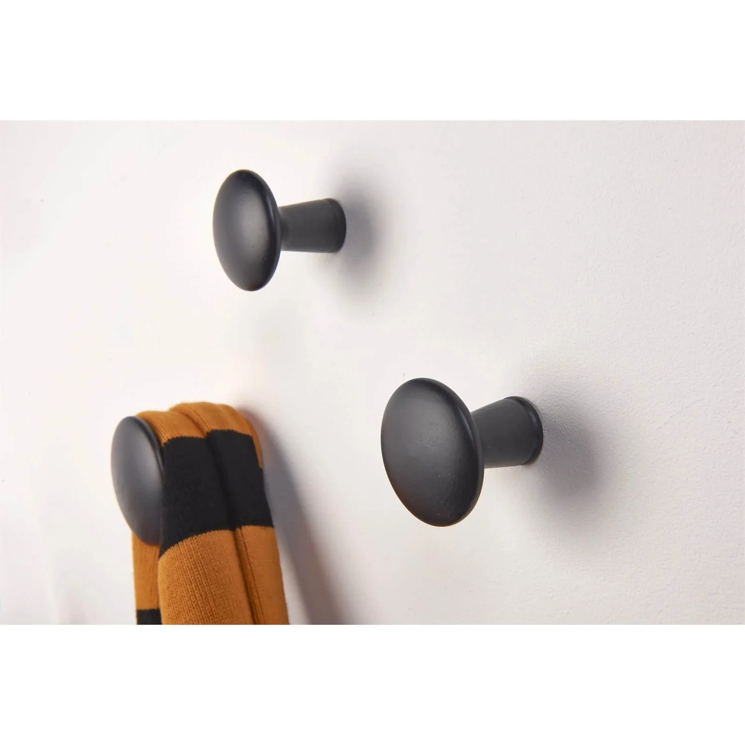 Wood Dots Hook Set - Black 3 Wood Dots Hook Set - Black - Image 3